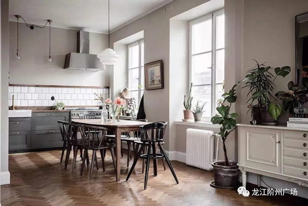 誠(chéng)天下、冠西北——居然之家強(qiáng)勢(shì)入駐隴南階州廣場(chǎng)