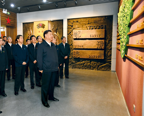 習(xí)近平:推進黨的建設(shè)新的偉大工程要一以貫之