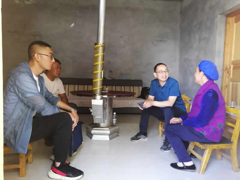 “感黨恩、憶黨史”，--市龍江城鄉(xiāng)發(fā)展集團(tuán)公司開展慶祝建黨99周年主題黨日活動(dòng)